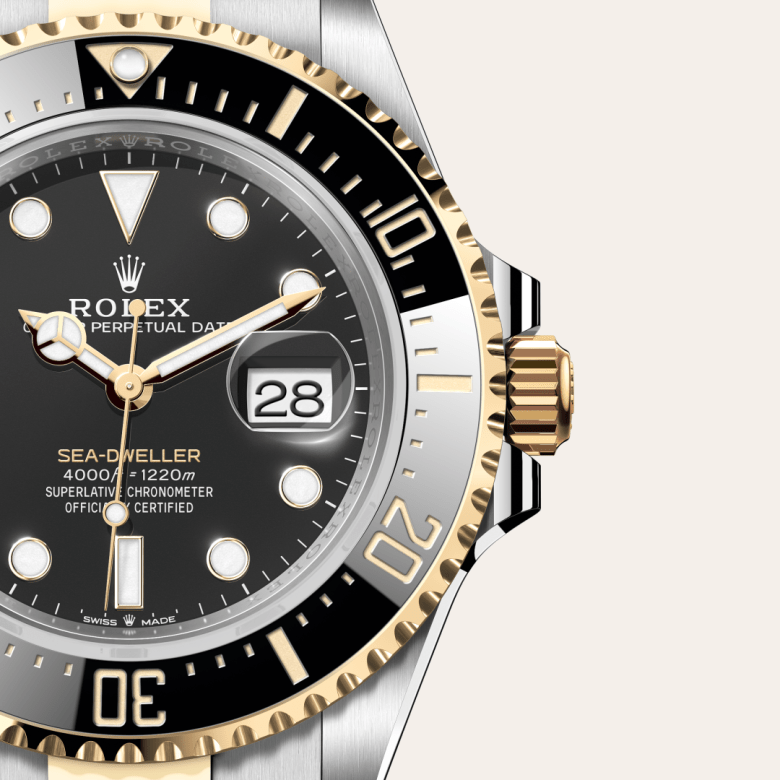 Rolex Sea-Dweller, Oyster, 43 mm, Oystersteel og gult guld, M126603-0001