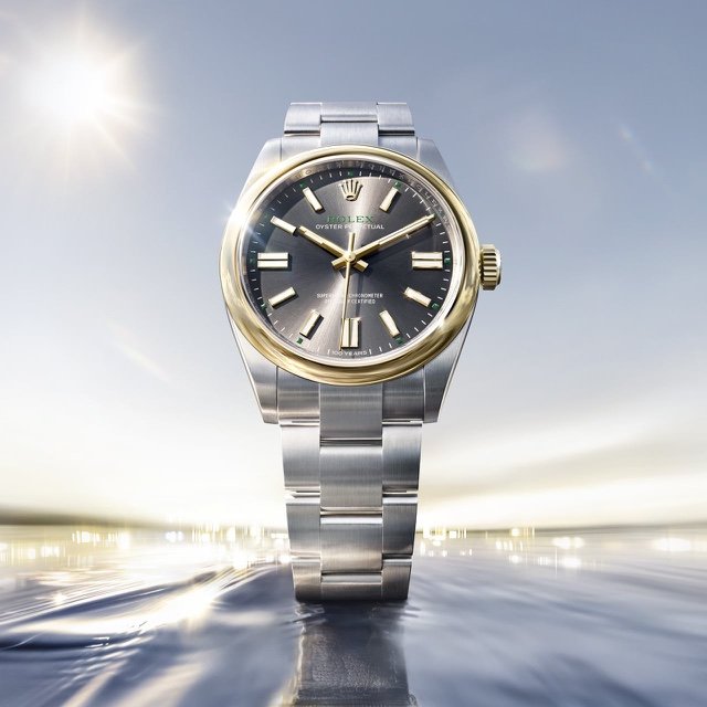 <span class='rolex-lead text-white'>Rolex</span>