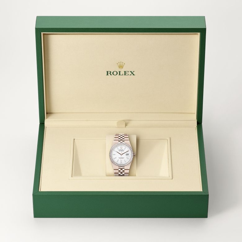 Rolex Land-Dweller 36, Oyster, 36 mm, Everose guld og diamanter, M127285TBR-0002