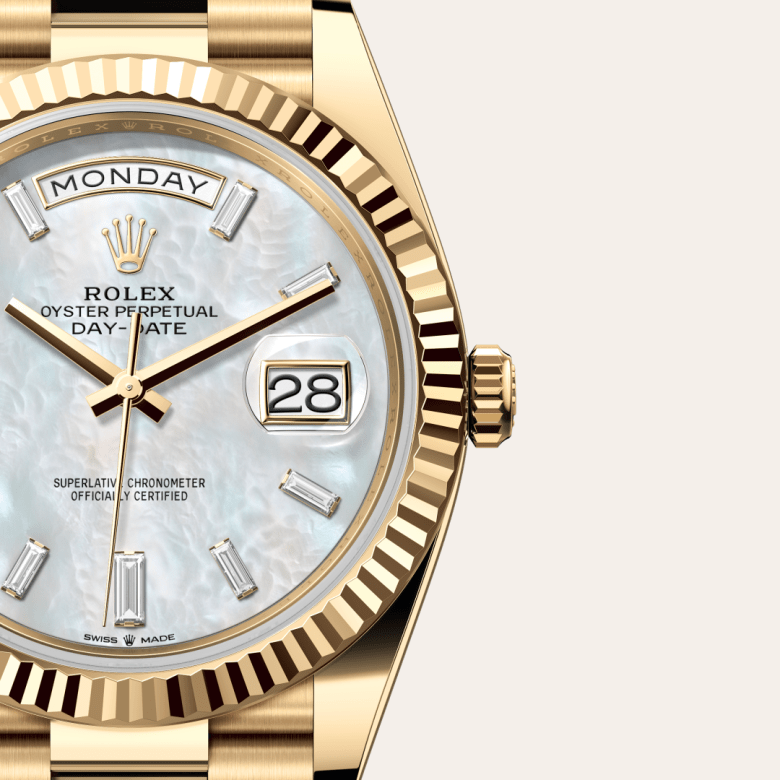 Rolex Day-Date 40, Oyster, 40 mm, gult guld, M228238-0071